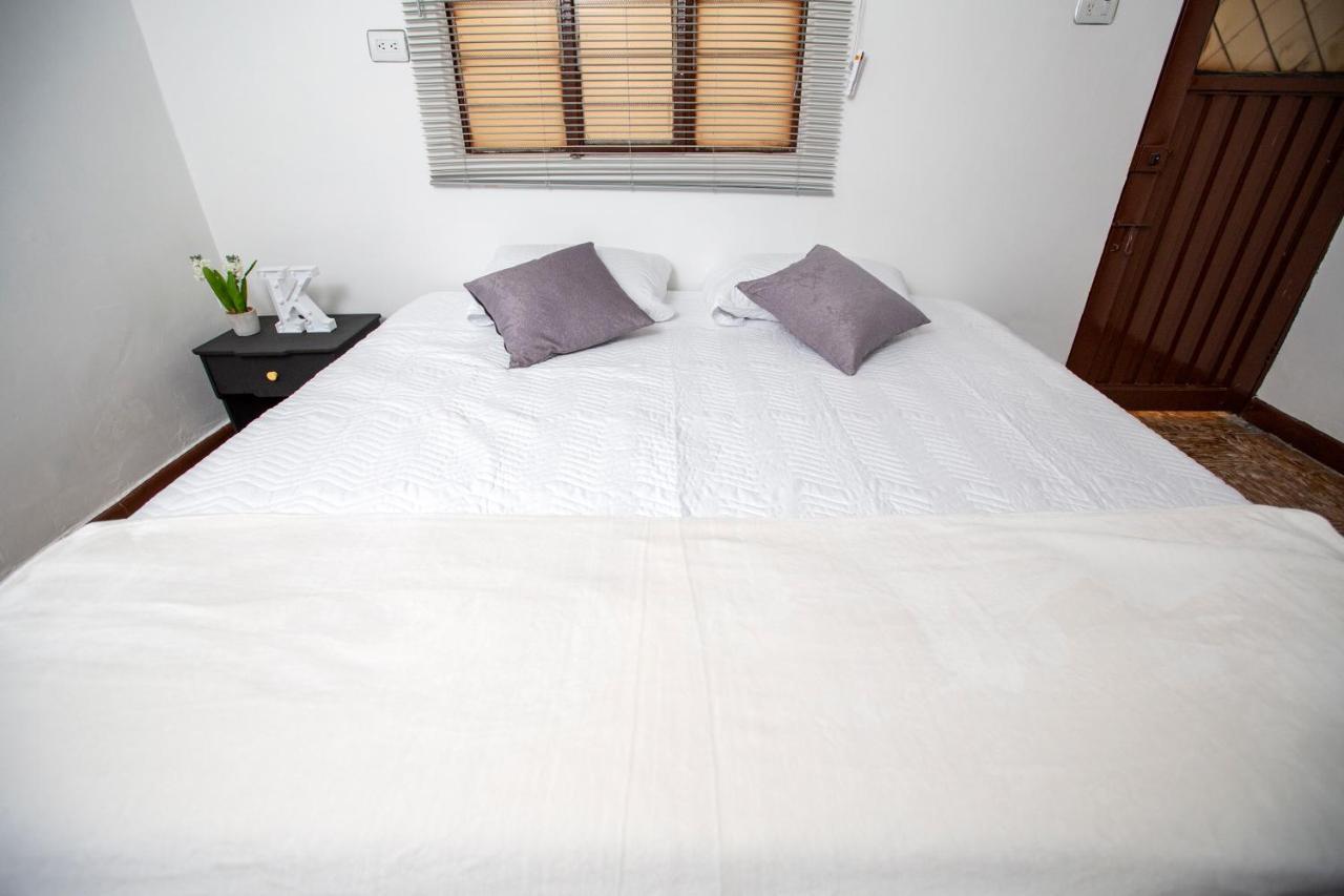 Komodo Alojamiento- Hostal Autoservicio, Ubicado Cerca Al Centro Historico - Bano Privado, Wifi , Cama 2X2 Y Agua Caliente Y Cocina Compartida Попаян Экстерьер фото